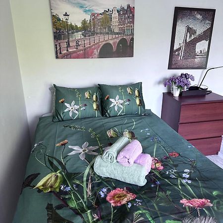 Luminous Apartment In Jurmala Ngoại thất bức ảnh